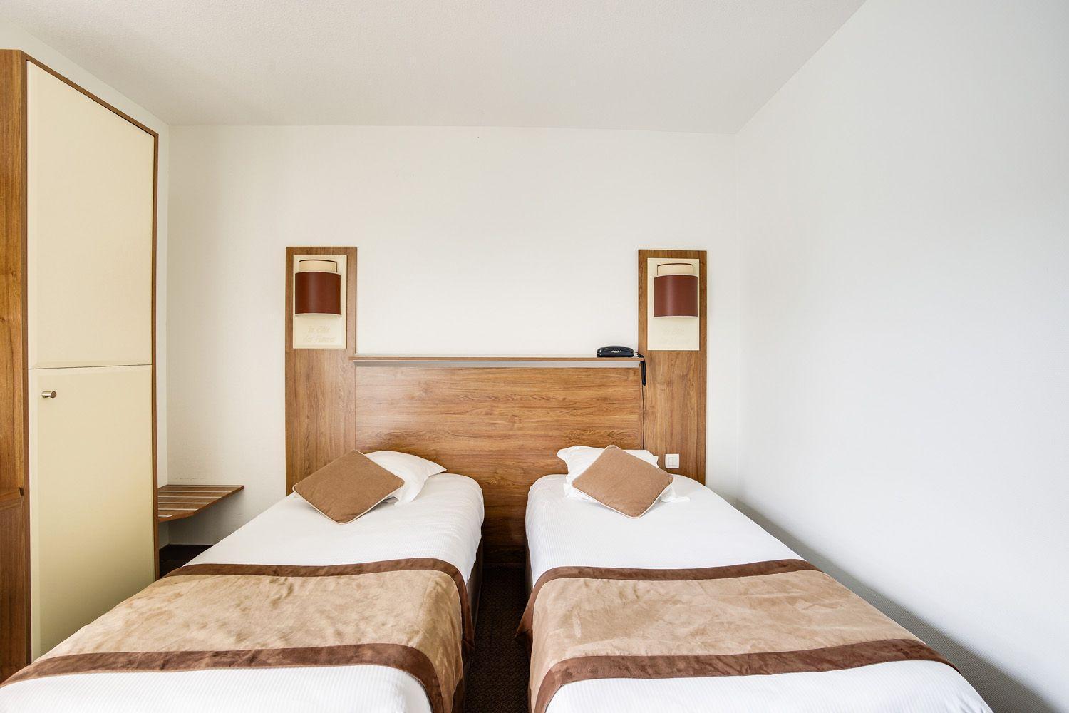 Brit Hotel De La Cote Des Havres Lessay エクステリア 写真