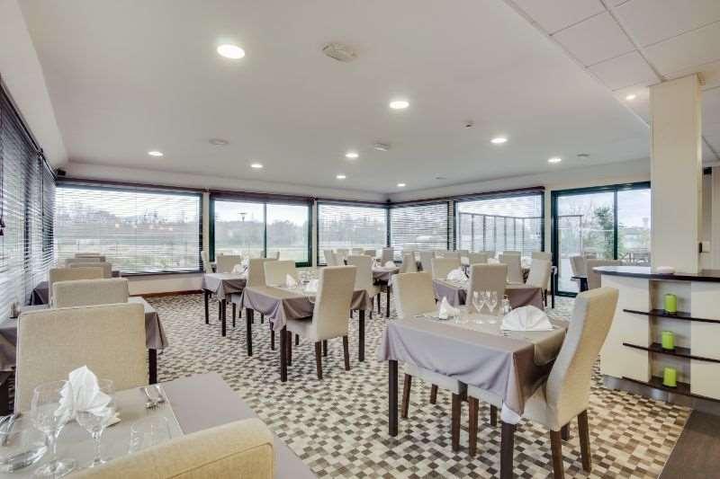 Brit Hotel De La Cote Des Havres Lessay レストラン 写真